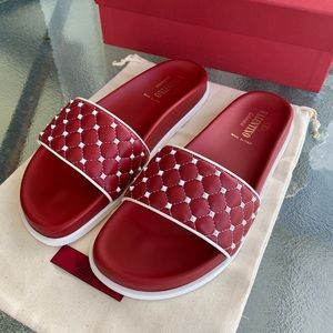 New! Authentic! Size 39,5